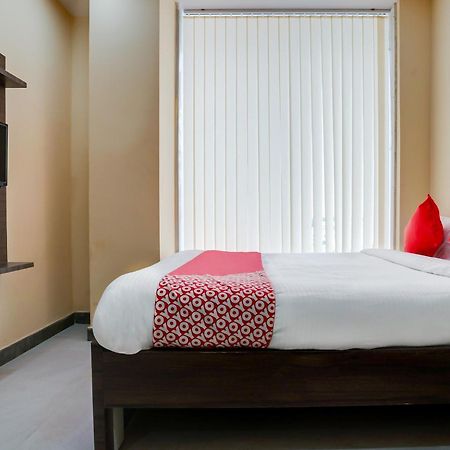 Hotel O Alekhya Residency Cafe Bahar Sururnagar Esterno foto